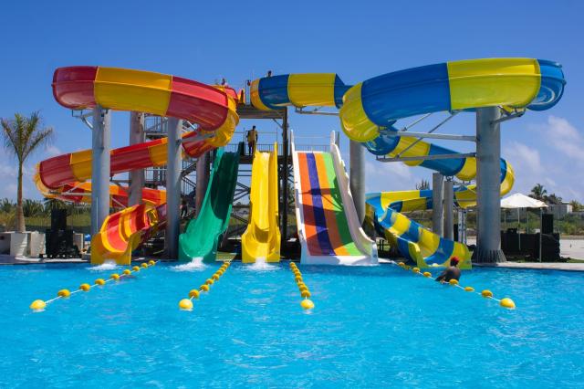 Crystals Beach Resort Belle Mare 4 (1)