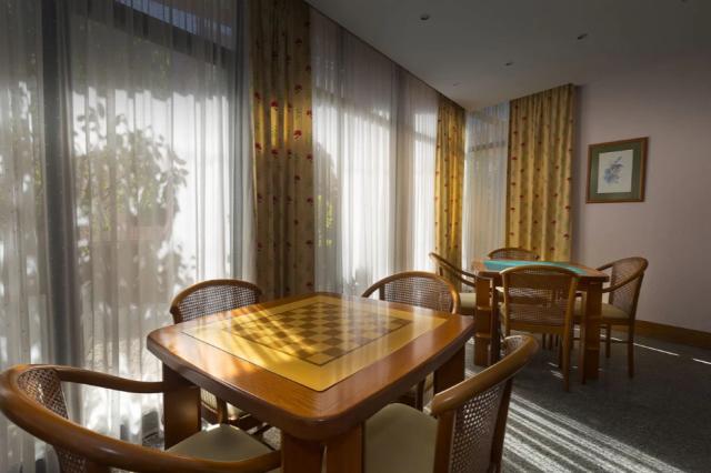 Aparthotel Imperatriz (5).png