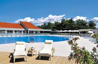 Petalon Resort