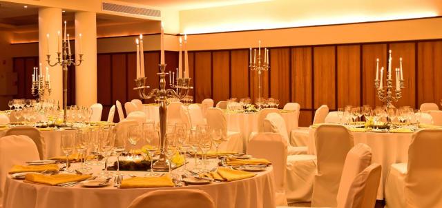 5-star-hotel-madeira-room-ballroom