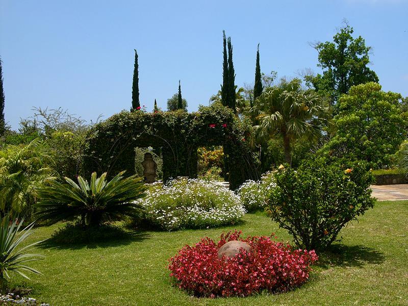 standard-gardens