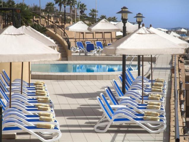 Marina Hotel Corinthia Beach Resort ext1 (3)