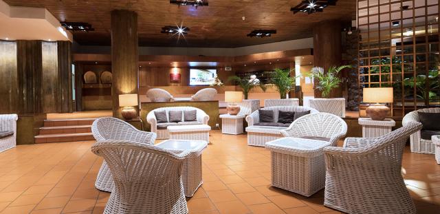 lobby_2_8515835755b87d5b82756c