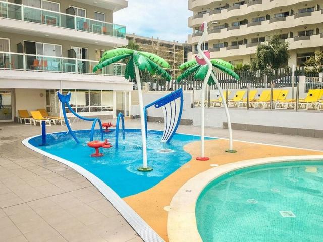 Salou-OhtelsVillaDorada-2025-007