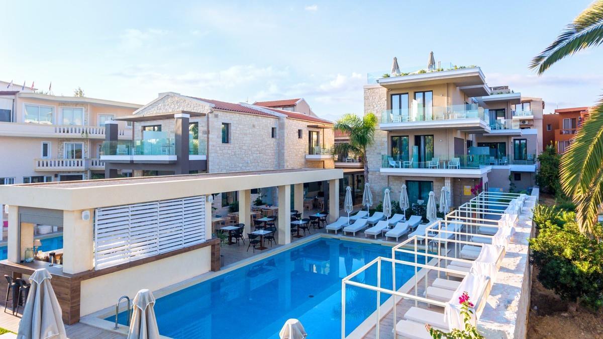 Airis Boutique & Suites