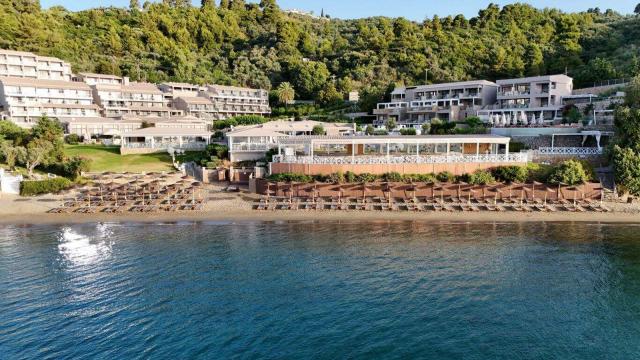 Kassandra Bay Resort & Spa