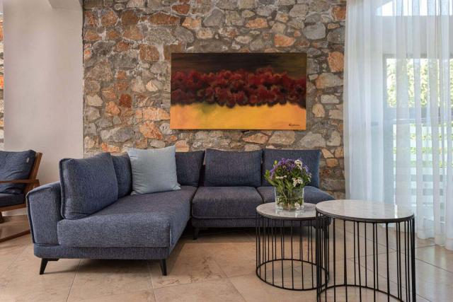 Kassandra Bay17