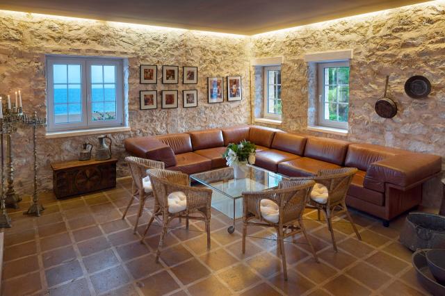 Atrium Skiathos025