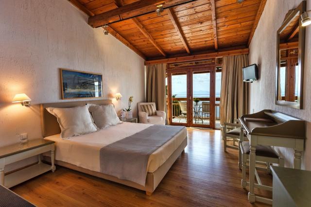 Atrium Skiathos046