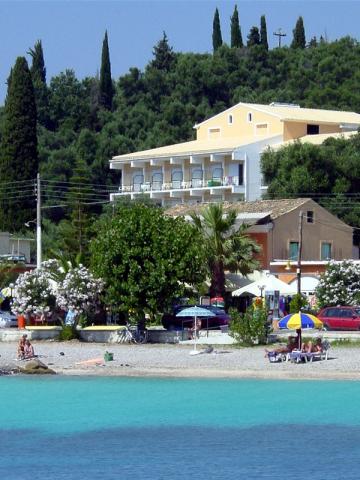 Ipsos_Beach_hotel016