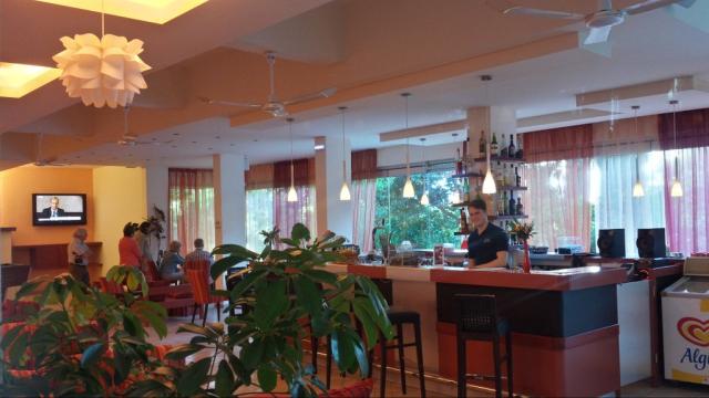 Ipsos_Beach_hotel032