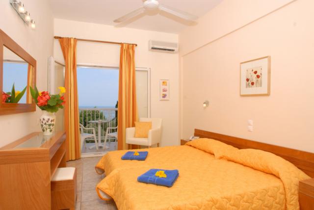 Ipsos_Beach_hotel038