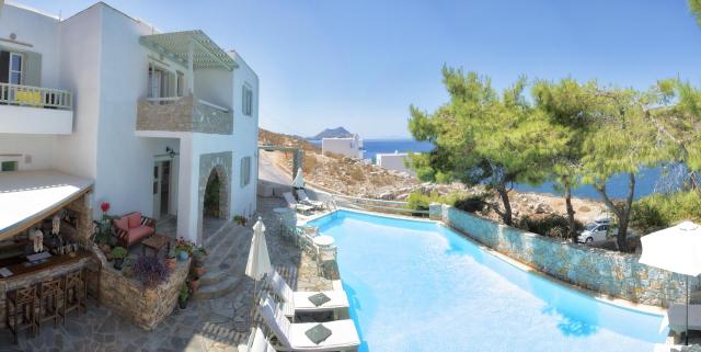 Yperia hotel24
