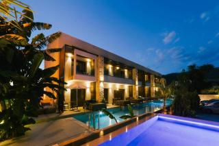 Lan-go Luxury Living