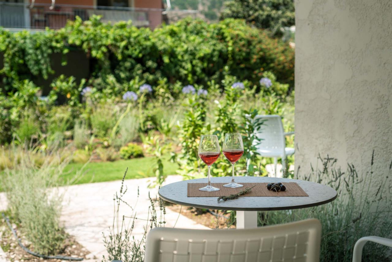 Sivota Garden06