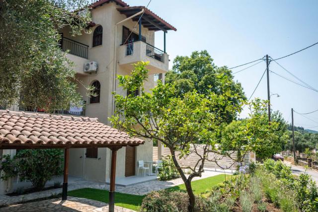 Sivota Garden05