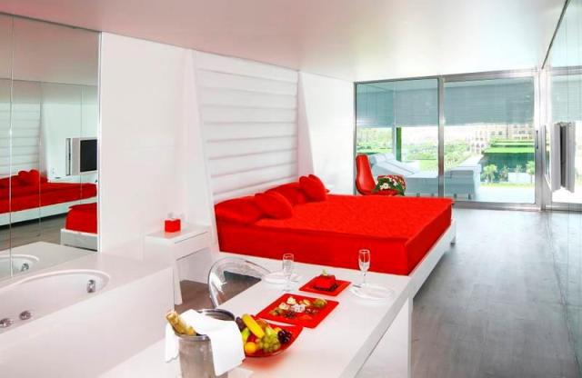 Royal-Adam-Eve-room-1530.JPG