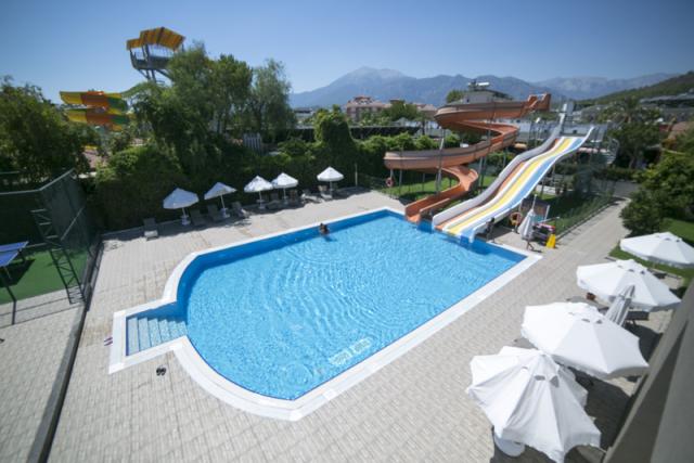 Sailors Beach Club Aqua Park 2