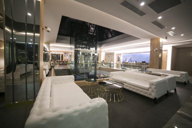 Sailors Beach Club Lobby 6