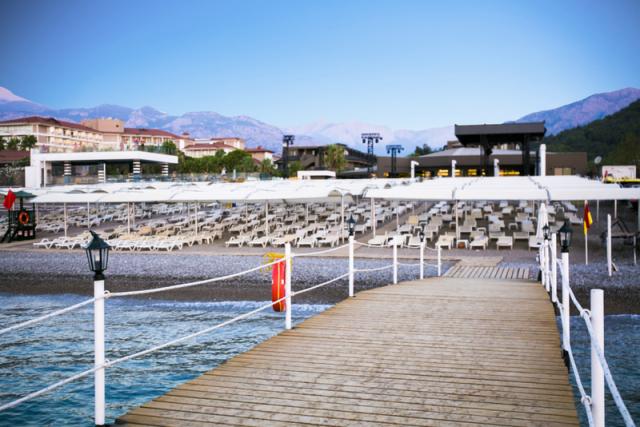 Sailors Beach Club Beach 4