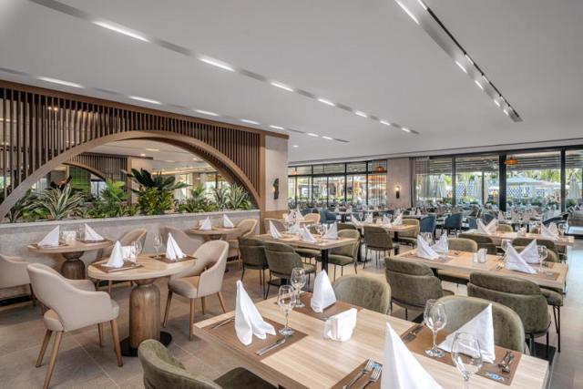 RESTAURANT4
