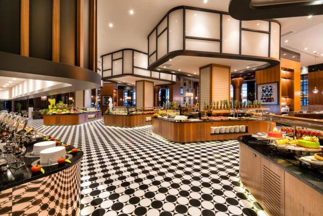 main-restaurant-08-bs_51733229111_o