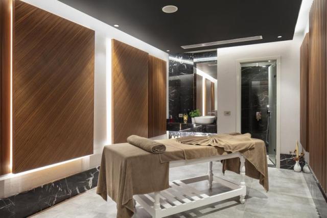 massage-room_50586449851_o