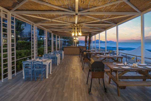 Doubletree-by-Hilton-restaurant-BBQalacarte-1780
