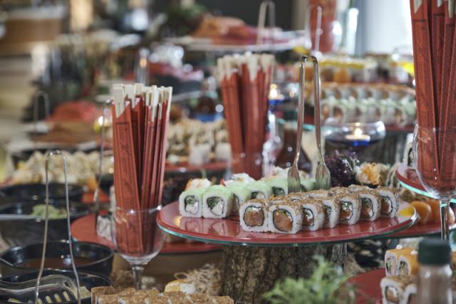 main rest. buffet-12