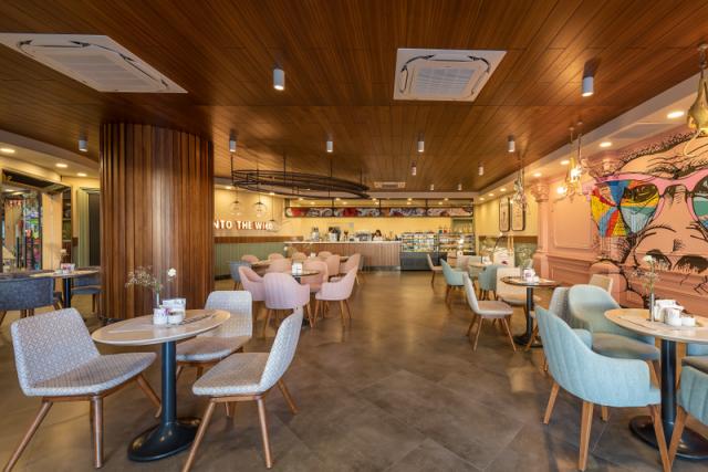 KaQao Bistro bar-1