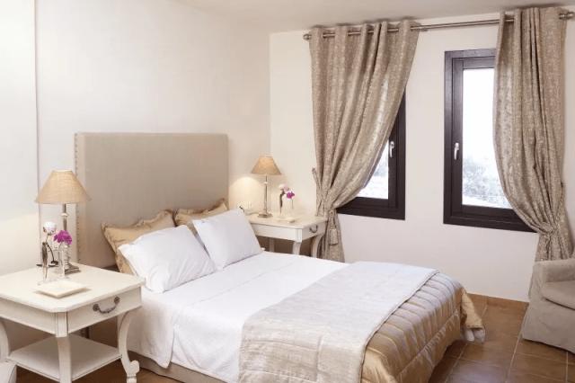 Aegean Suite25.png