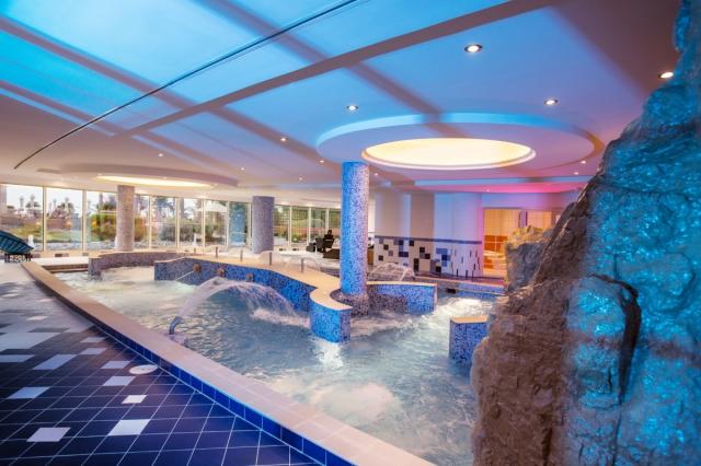 Al Raha Beach Hotel int (9)