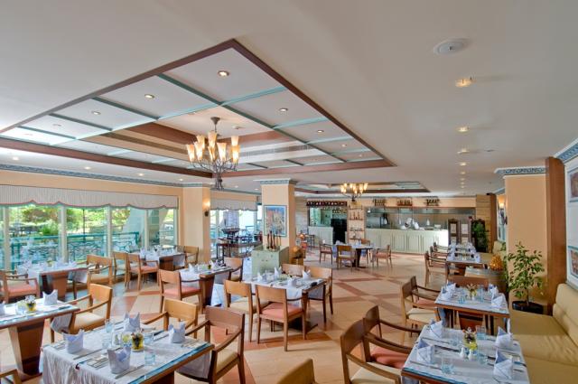 Al Raha Beach Hotel FaB (9)