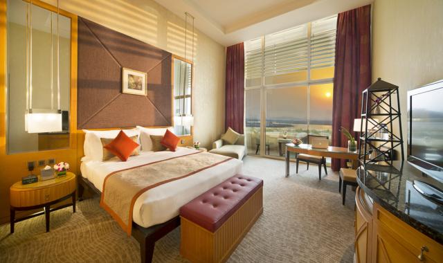 Al Raha Beach Hotel rooms (4)