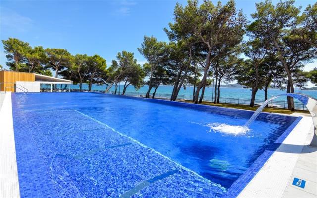 Dalmacie_Vodice_Arausa_12.JPG
