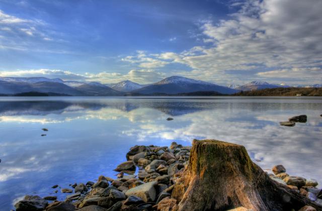 Skotsko_Loch Lomond_shutterstock_131635211