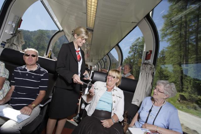 Bernina Express panoramaticka souprava