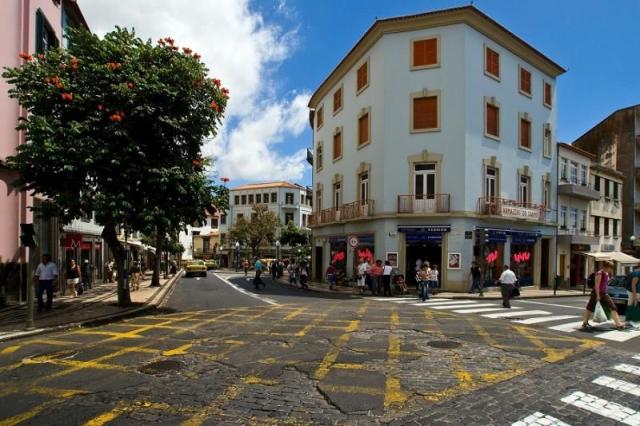 Madeira_funchal-stare-mesto.jpeg