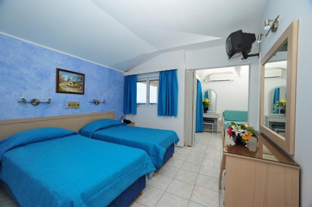 Řecko_Zakynthos_Alykes_hotel Astoria_04.jpg