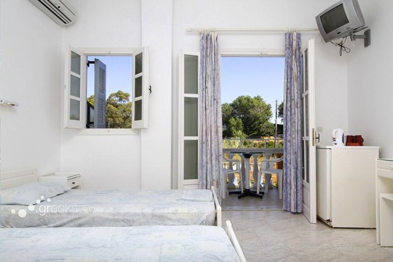 Korfu_Arillas_Hotel_Bardis_06.jpeg