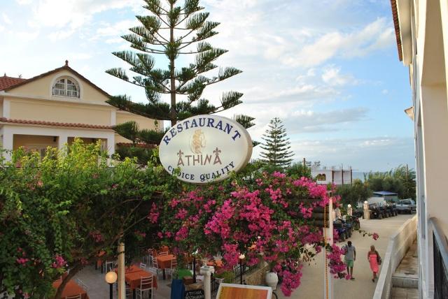 Zakynthos_Argassi_Studia_Castello_Beach_05.jpeg