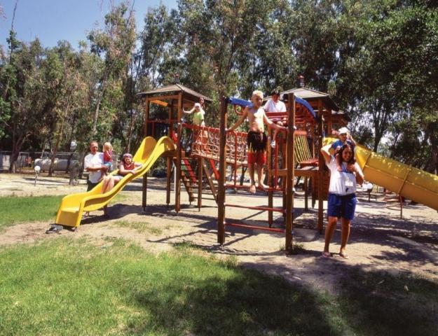 Řecko_RhodosFaliraki_hotel_Calypso_Beach_09.JPG