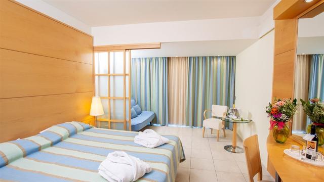 Řecko_Rhodos_Faliraki_hotel_Calypso_Beach_102.jpg