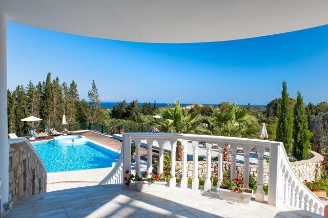 Řecko_Zakynthos_Vassilikos_Hotel_Gerakas Belvedere Luxury Suite