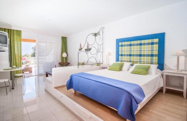 Řecko_Zakynthos_Vassilikos_Hotel_Gerakas Belvedere Luxury Suite