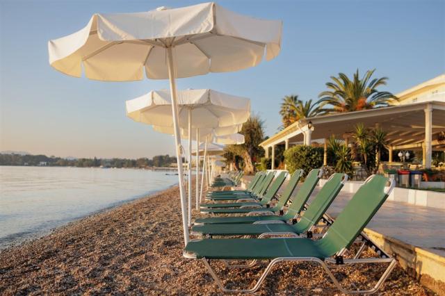 Elea Beach_5.jpg