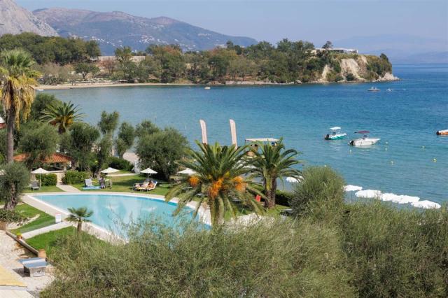 Elea Beach_14.jpg