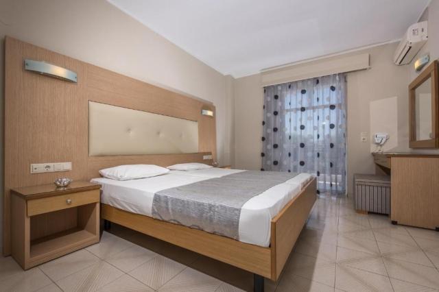 Řecko_Zakynthos_Kalamaki_hotel_Golden_Sun_214.jpg