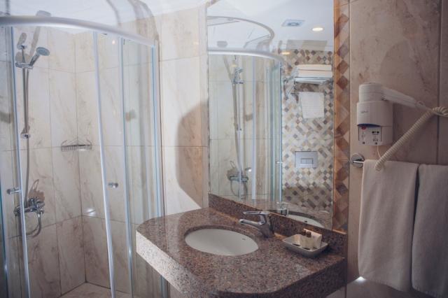 Turecko_Kemer_Hotel Lancora Beach_Economy Courtyard Rooms_3.jpg