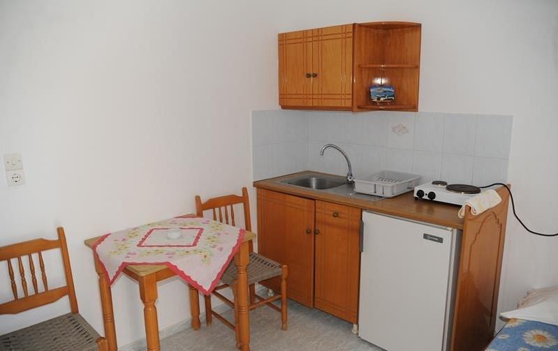 Kos_Kefalos_studio_Prikas_05.jpg